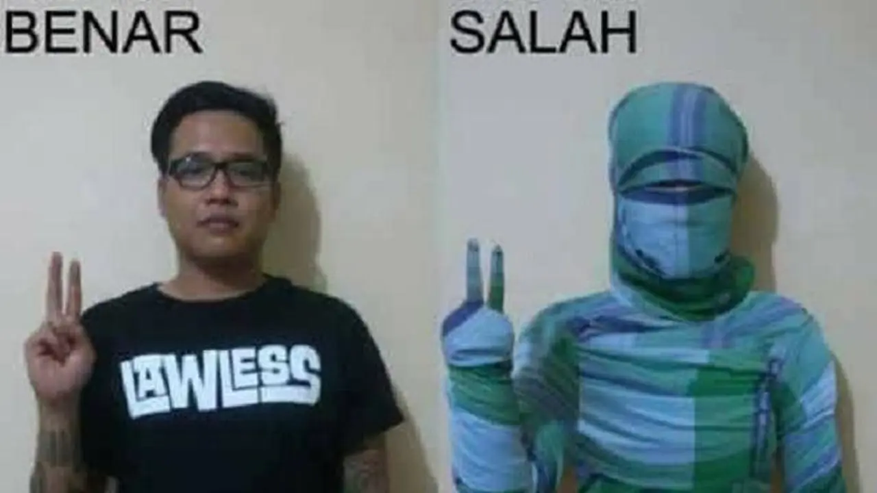 [Bintang] Sebelum Salat Tarawih, Simak Tutorial Pakai Sarung Ini, Jangan Sampai Salah!