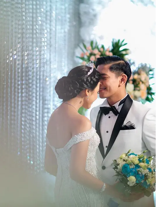 Seperti diketahui, Nina Zatulini dan Chandra Tauphan menikah pada 22 Januari 2016 silam. Pernikahan di gelar di Hotel Grand Mahakam, Jakarta setelah menjalin asmara selama setahun. (Instagram/ninazatulini22)