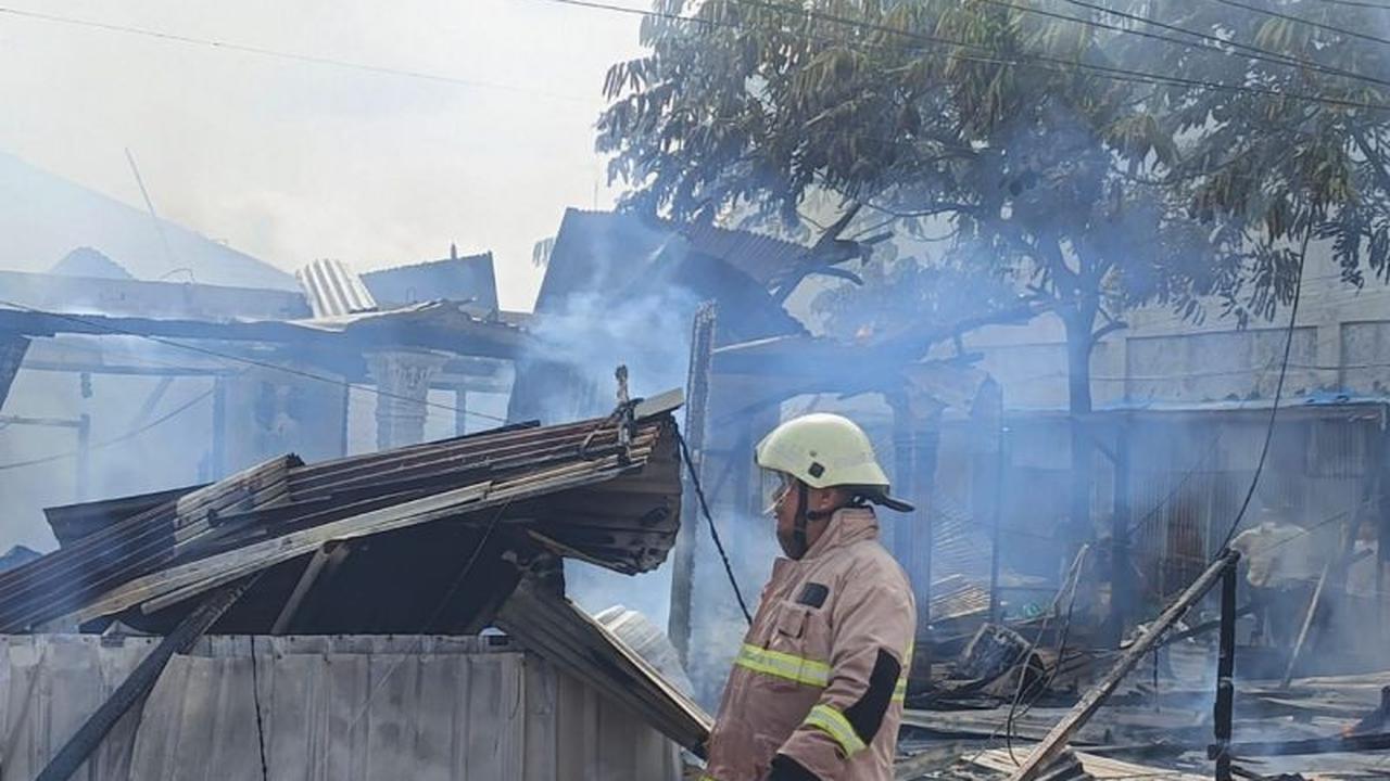 Warga Meninggal dalam Kebakaran Warung Ayam Geprek di Pekanbaru, Diduga Akibat Ledakan Gas