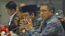 Menteri Agama Lukman Hakim mengikuti rapat yang membahas alokasi Anggaran Pendapatan dan Belanja Negara Perubahan (APBN-P) Tahun 2015 Hasil pembahasan Badan Anggaran DPR-RI dengan Komisi VIII DPR, Jakarta, Rabu (11/2). (Liputan6.com/Andrian M Tunay)