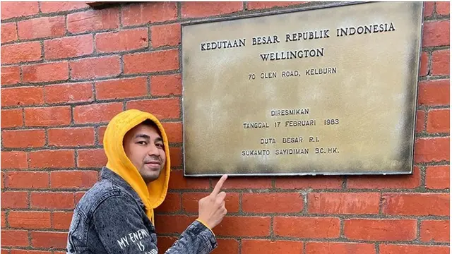 Raffi Ahmad juga mengunjungi Kedutaan Besar Republik Indonesia Wellington.