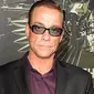 Jean-Claude Van Damme sedang melakukan negosiasi tahap akhir untuk terlibat kembali dalam reboot Kickboxer.