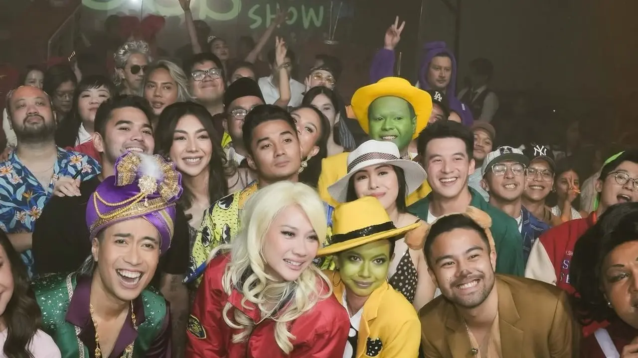 Genk Aries Yuki Kato, Bunga Citra Lestari, Vidi Aldiano, dan Ranggaz Laksmana di Pesta Ulang Tahun Bertema TV Show 90an