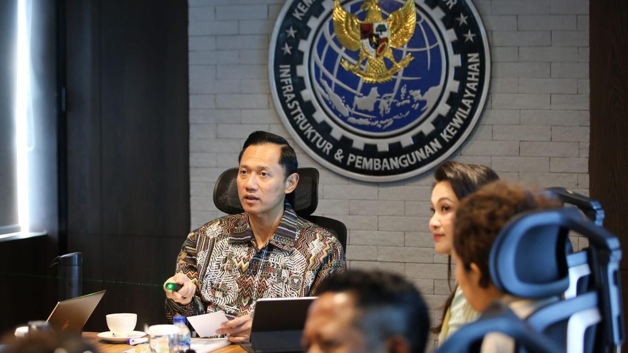 Menko AHY Terima Gubernur Sherly Tjoanda, Bahas Percepatan Koridor Strategis Trans Kie Raha
