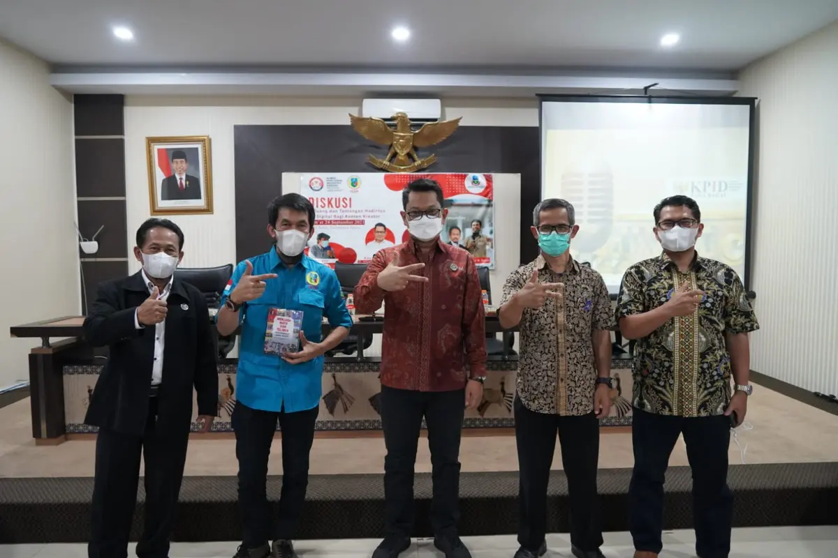 Komisi Penyiaran Indonesia Daerah (KPID) Jawa Barat menyatakan, penggunaan Analog Switch Off (ASO) atau TV analog di kabupaten Garut, Jawa Barat, bakal segera mulai April tahun depan.