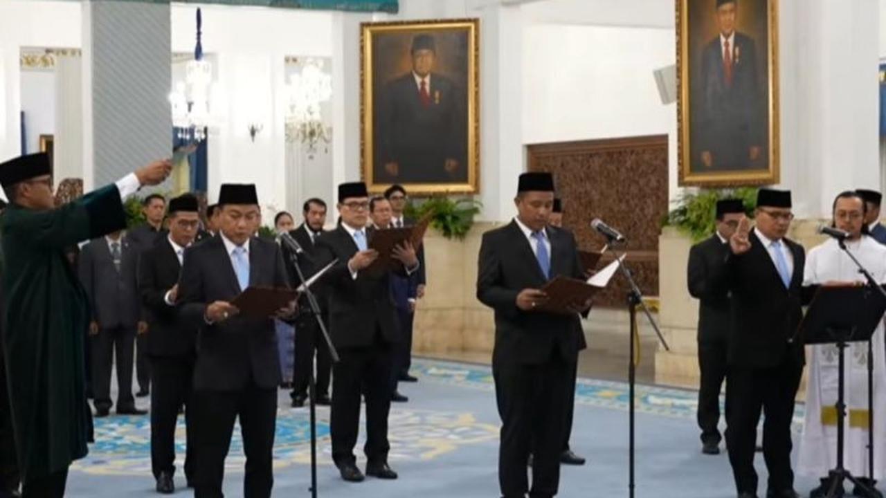 Presiden Prabowo Lantik Anggota Ombudsman Baru Periode 2026-2031, Hery Susanto Pimpin Lembaga