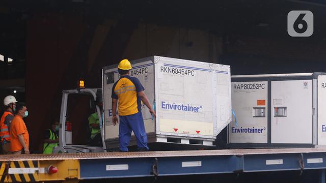 Vaksin COVID-19 tiba di Indonesia