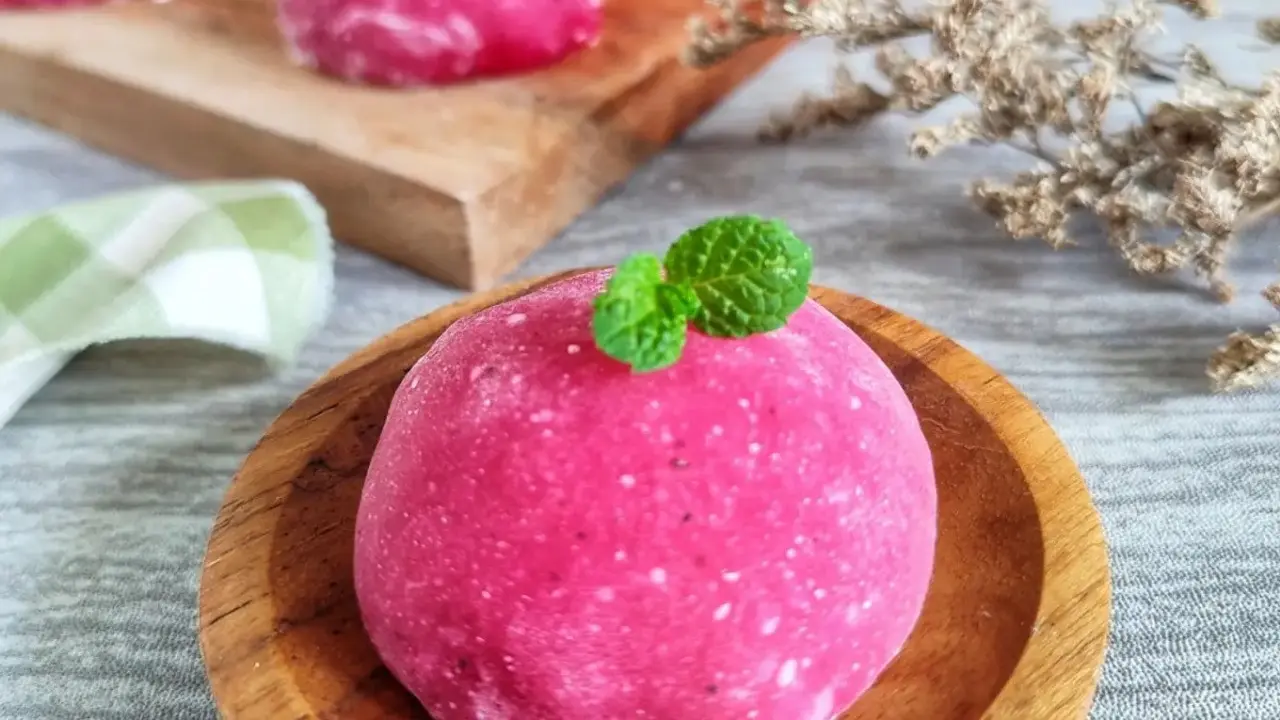 Mochi buah naga