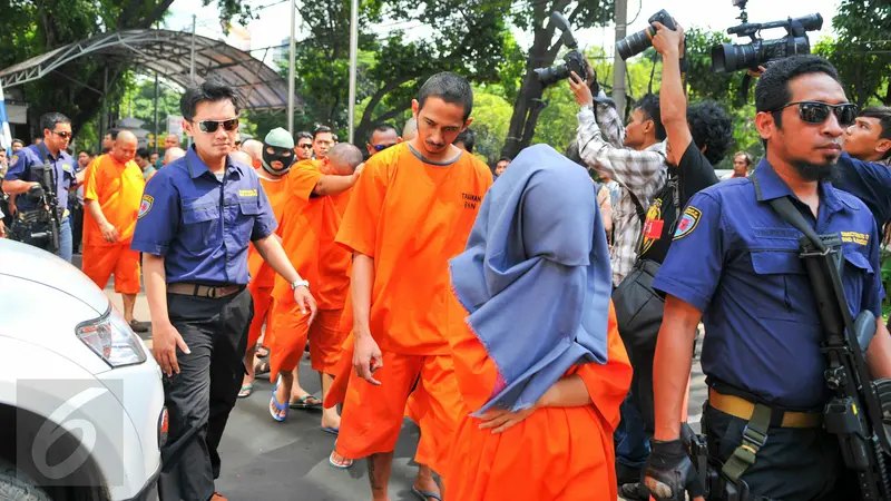 20160513-BNN Sita 54 Kg Sabu yang Disembunyikan di Ban Serep-Jakarta