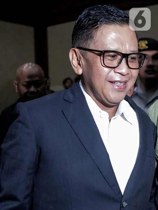 Saat membacakan tuntutan, JPU meyakini, Hasto Kristiyanto bersalah terlibat upaya suap mantan Komisioner Komisi Pemilihan Umum (KPU) Republik Indonesia, Wahyu Setiawan untuk PAW anggota DPR RI Harun Masiku. (Liputan6.com/Herman Zakharia)