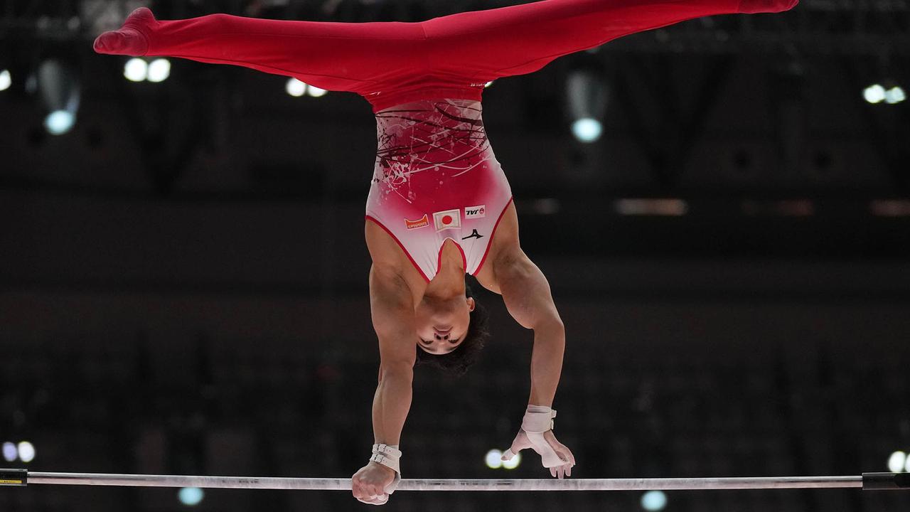 FOTO: Bertabur Bintang,  Juara Olimpiade dan Dunia Warnai Kualifikasi Kejuaraan Dunia Gimnastik 2025 di Jakarta