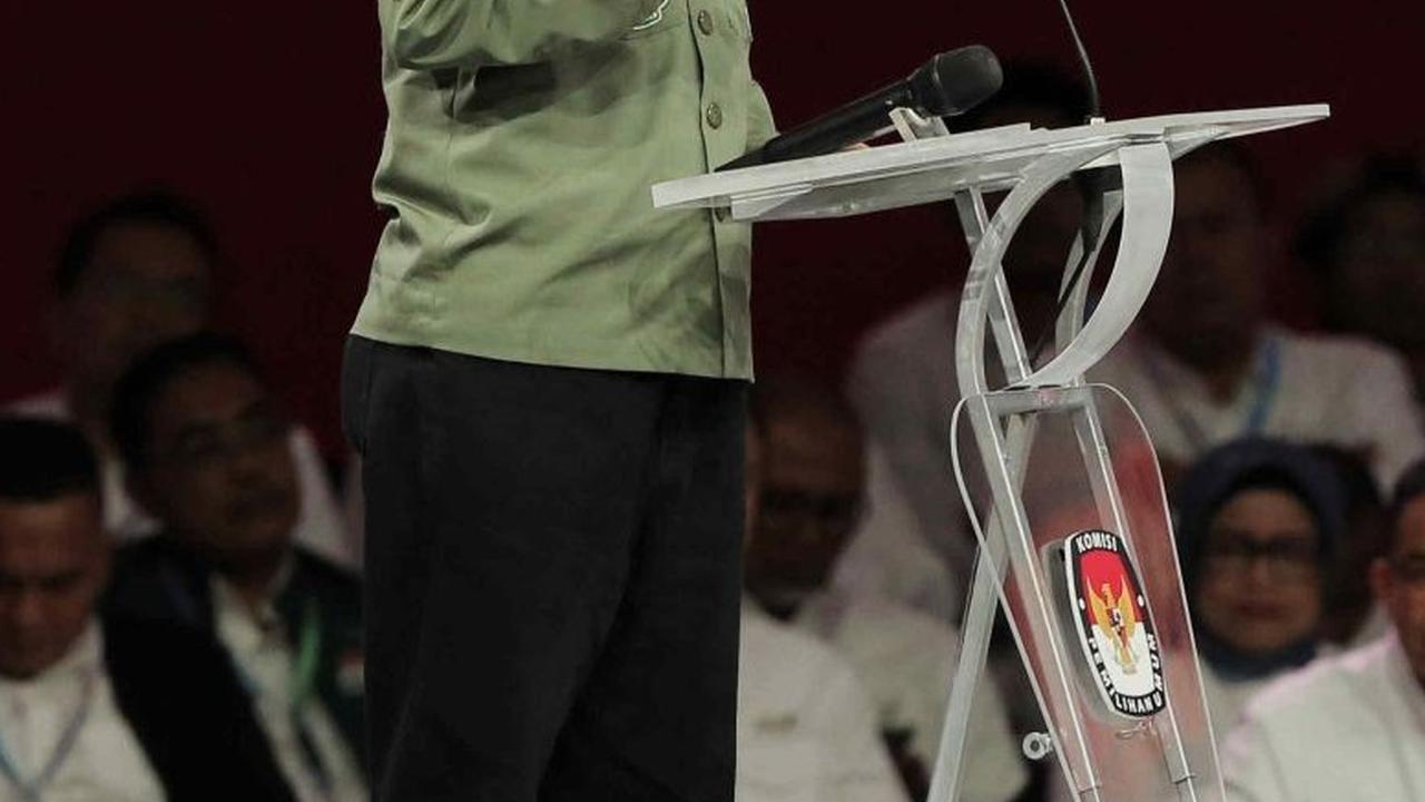 VIDEO: Debat Panas! Mahfud Keras Sentil Kinerja Jokowi, Respons Kejutan Gibran
