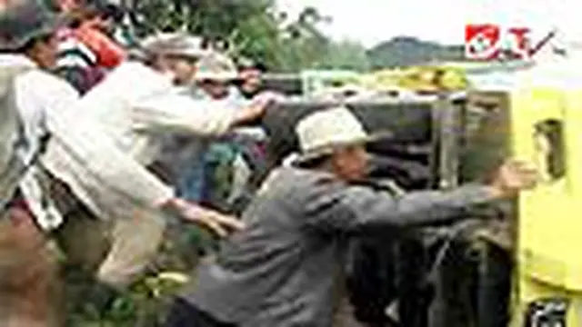 Pembalak Liar Dihakimi Massa