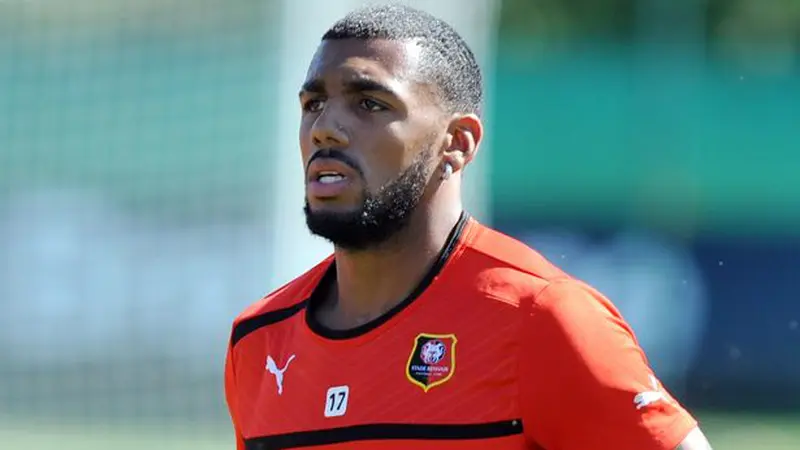 Yann M'Vila