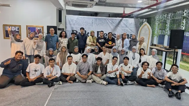 Rektor IMDE: Mahasiswa Harus Menjadi Pencari Kebenaran di Masa Depan