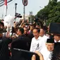 Jokowi tiba di gedung Joang, Jakarta. (Lpiutan6.com/Hanz Jimenes Salim)