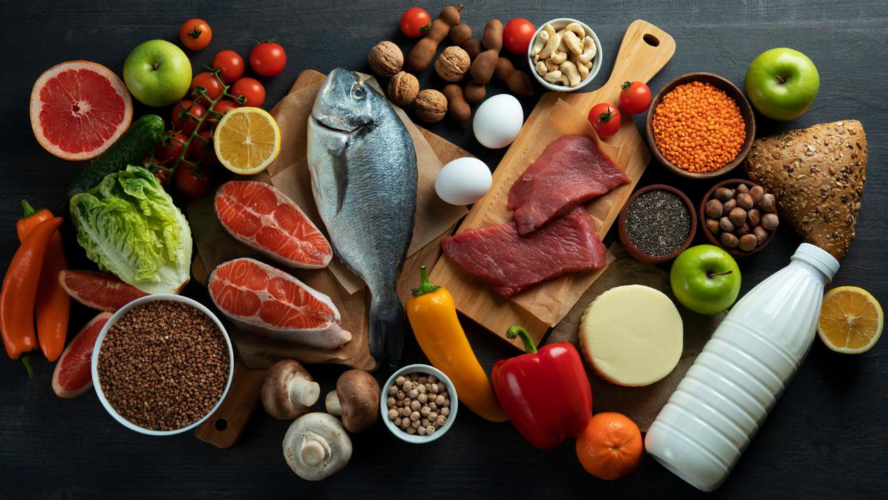 Ilustrasi Makanan Sehat Protein dan Zat Besi