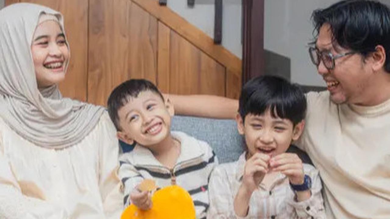 Kenali Gejala Hyper Parenting demi Kebaikan Anak