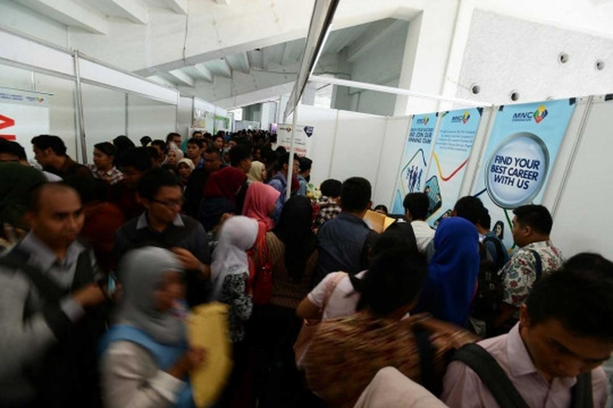 Job Fair, ribuan pelamar membeludak di GBK