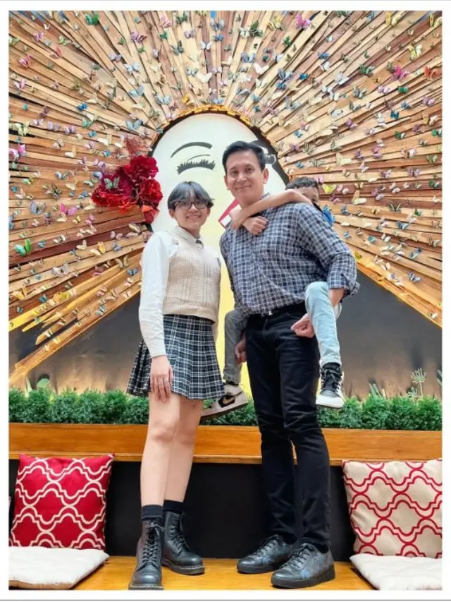 8 Artis Pria Sukses Besarkan Anak Tanpa Istri, Tegar Jadi Single Father