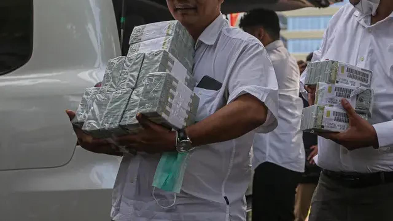 Kejagung masih perlu melakukan pendalaman kendati telah menggeledah kantor Maqdir Ismail.