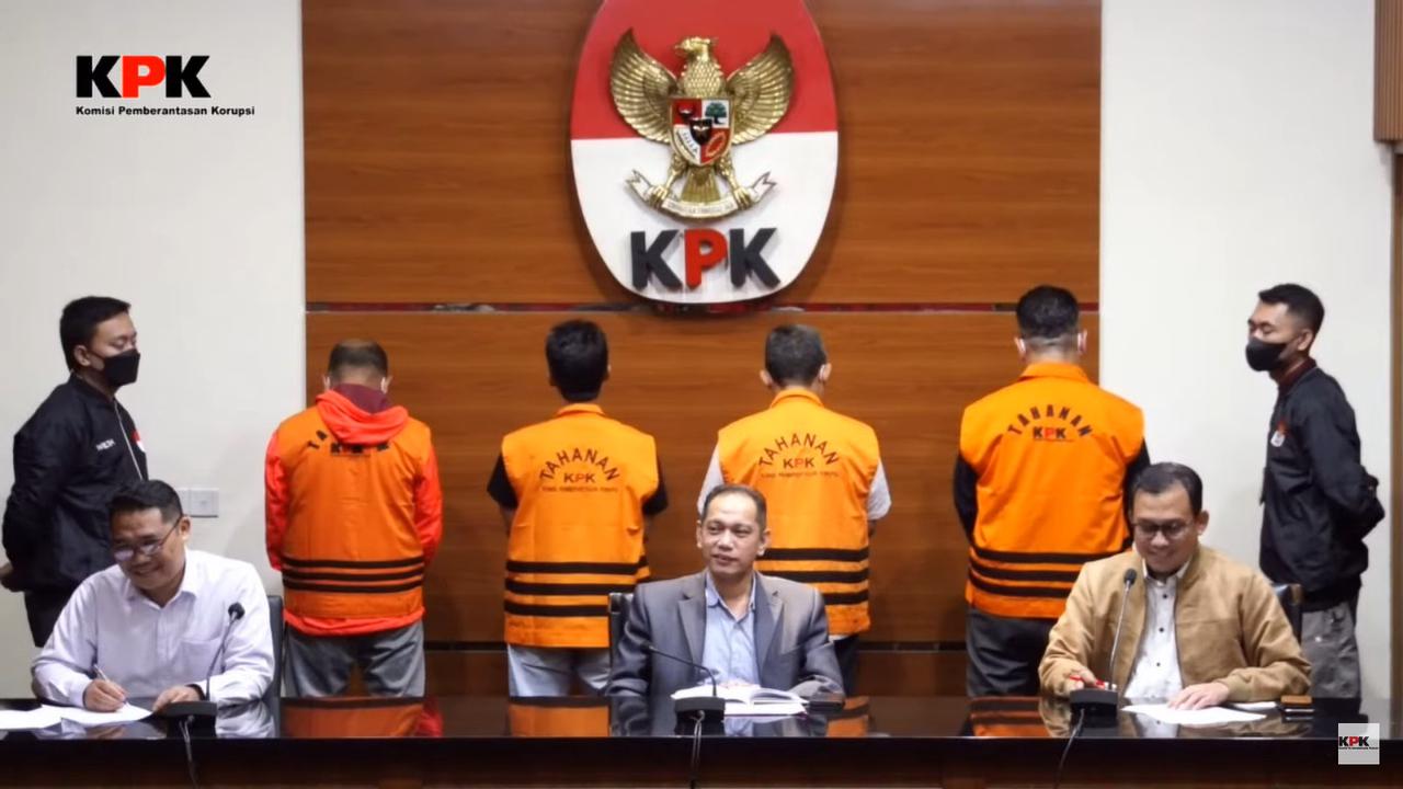 KPK ungkap 2 dari 6 tersangka kasus suap Wali Kota Bandung Yana Mulyana positif Covid-19