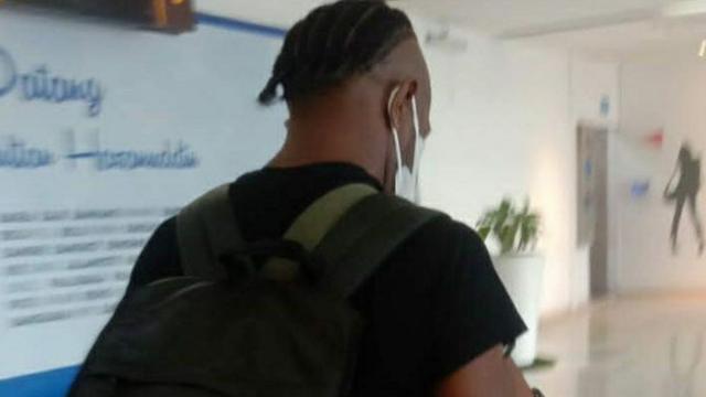 Penampakan Boaz Solossa di Makassar