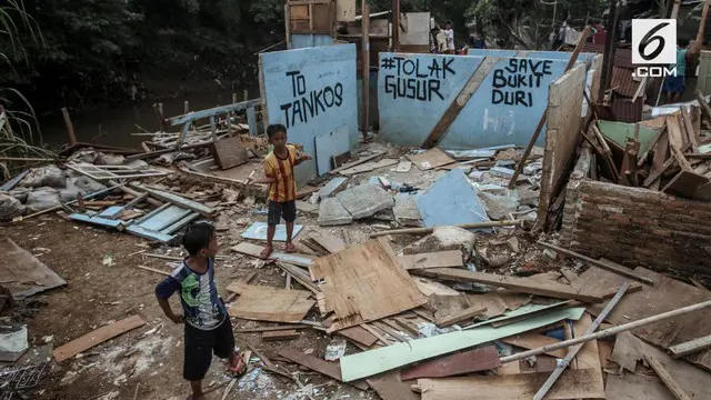 Pemprov DKI Jakarta Kembali Gusur Warga di Bukit Duri