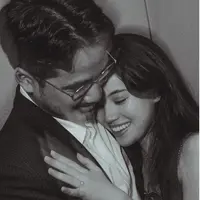 Potret Omar Armandiego Soeharto dan Anggika Bolsterli (Sumber: Instagram/omararmandiego)