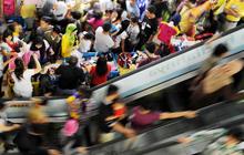 Berburu pakaian lebaran di Pasar Tanah Abang
