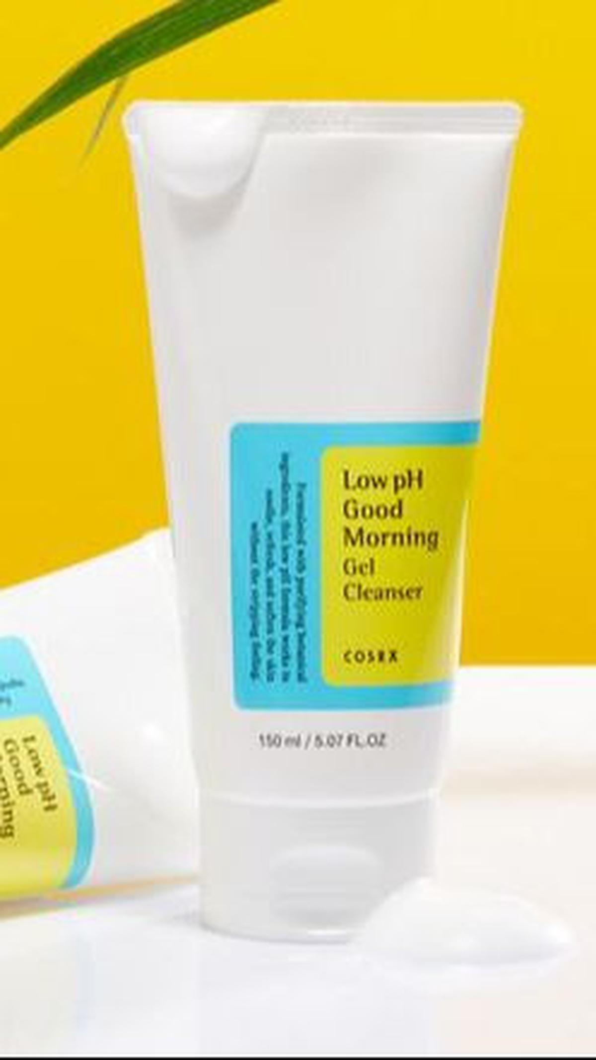 8. Cosrx Low pH Good Morning gel Cleanser