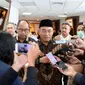 Usai menghadiri FGD Penanganan Bencana Banjir DKI Jakarta di Kantor BNPB, Jakarta, Senin (2/3/2020), Menko PMK Muhadjir Effendy mengimbau masyarakat tidak panik menyikapi kasus positif virus corona. (Dok Kementerian Koordinator Bidang Pembangunan Manusia dan Kebudayaan)