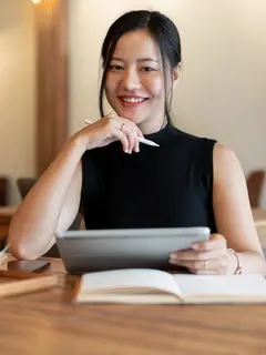 7 Zodiak yang Paling Disiplin dalam Bekerja dan Bisa Bahagia./Copyright depositphotos.com/bongkarngraphic