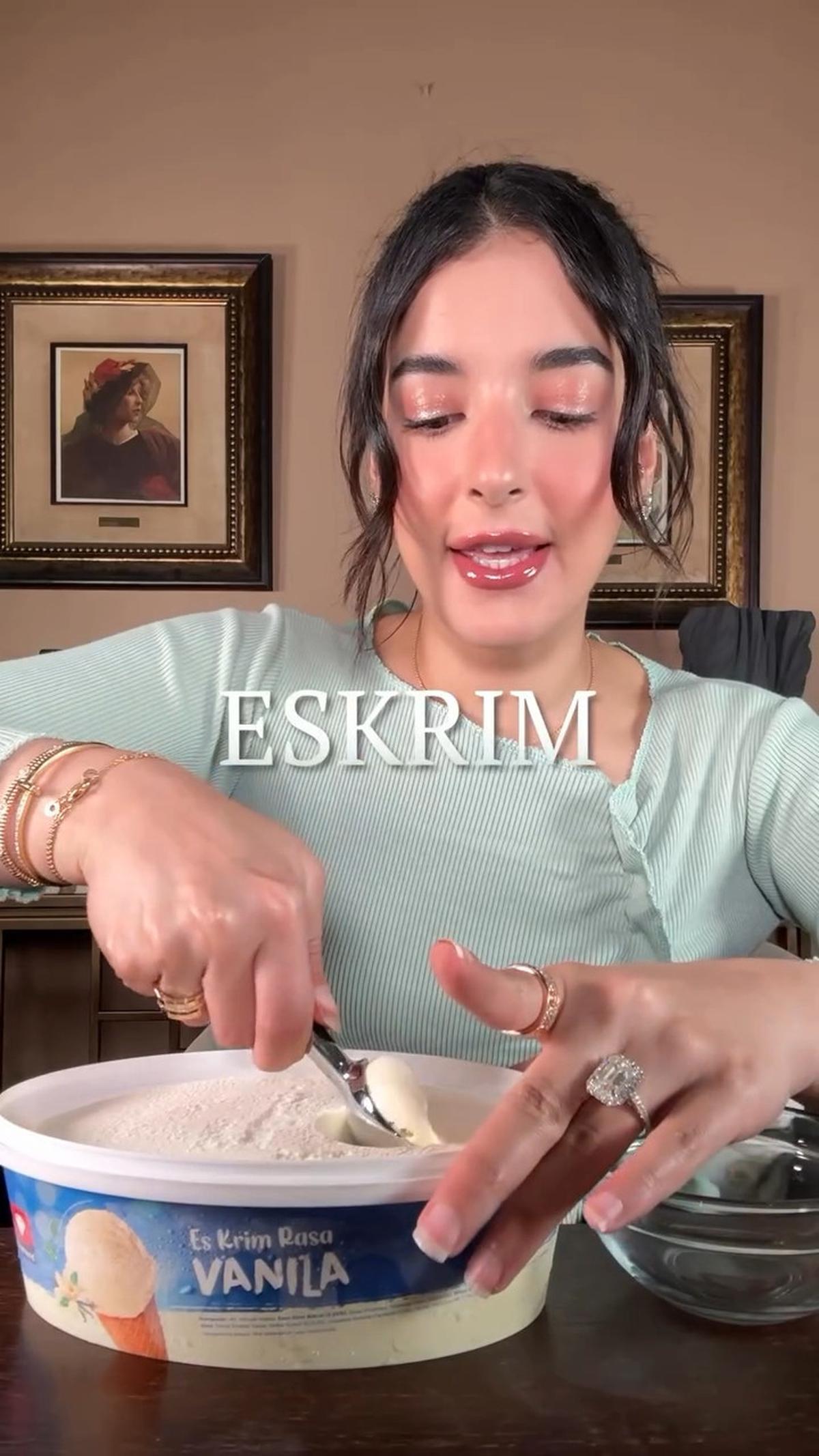 Momen Tasya Farasya Jajal Resep Unik Es Krim Dicampur Kecap Asin, Sebut Mirip Salted Caramel