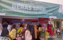 Tahukah Anda? Penyaluran Beras SPHP Bulog Sumut Capai 23.632 Ton, Efektif Tekan Harga di Pasar!
