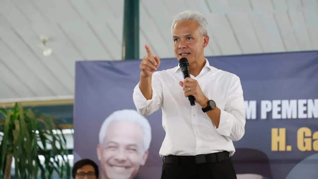 Calon presiden Ganjar Pranowo menghadiri deklarasi dukungan dari Tim Pemenangan Daerah (TPD) Provinsi Daerah Istimewa Yogyakarta (DIY) di Pendopo Agung Ambarukmo Jl. Laksda Adisucipto, Caturtunggal, Kec. Depok, Kab. Sleman, DIY, Kamis (16/11/2023) (Istime
