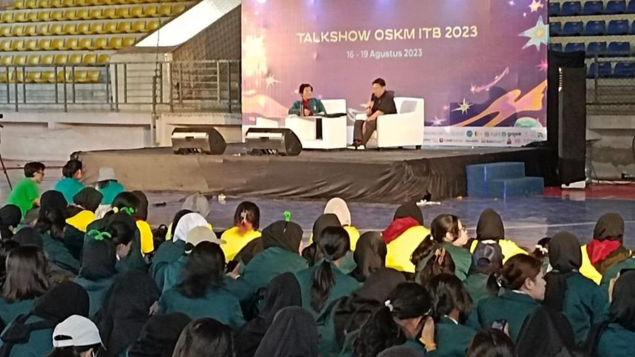 Menurut dia, sebuah negara bisa maju atau tidak bergantung pada kualitas sumber manusia. Ini menjadi tantangan bagi Indonesia menghadapi bonus demografi pada tahun 2030, di mana masyarakat didominasi usia produktif.