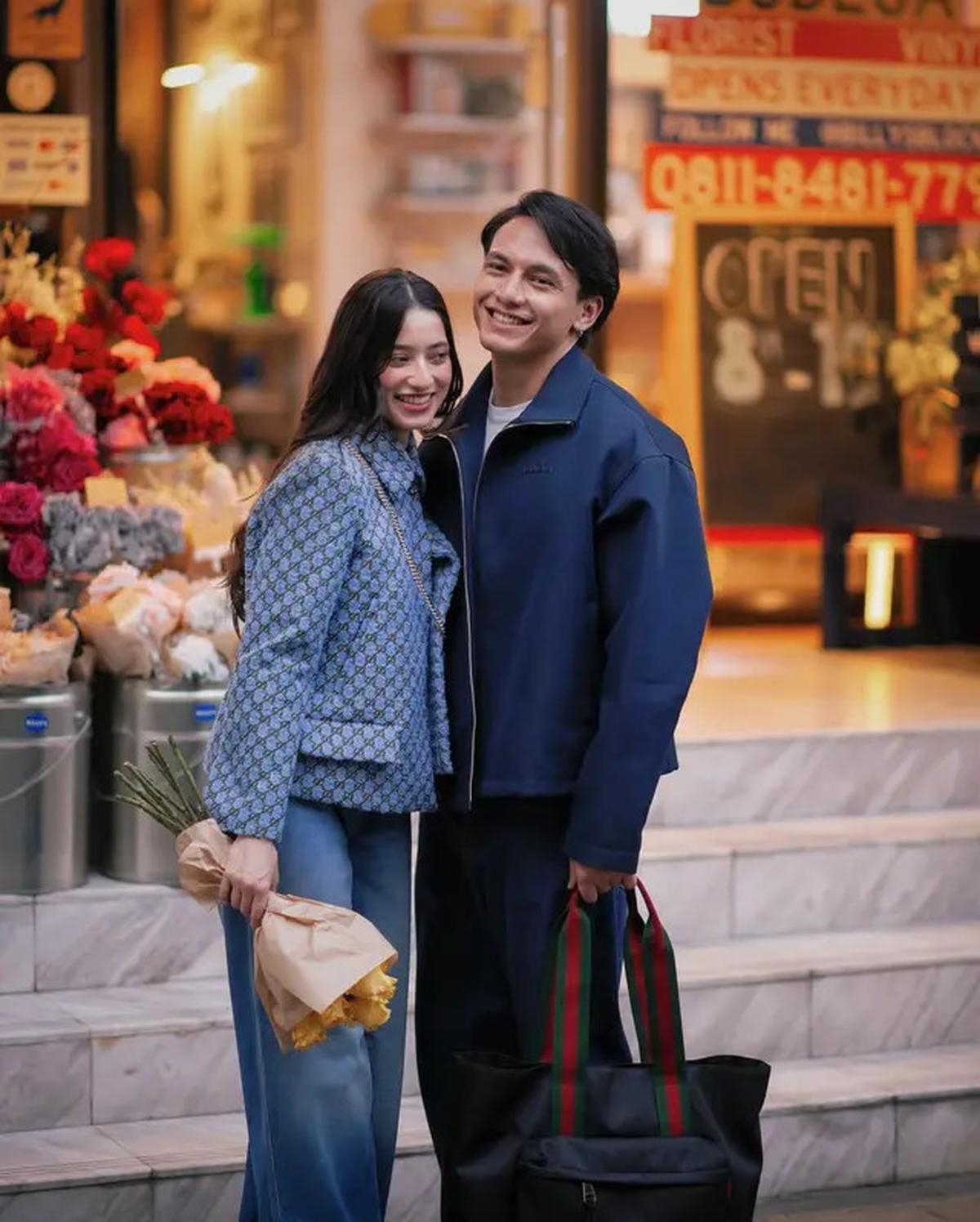 7 Pesona Ameera Khan Wanita Malaysia Kekasih Jefri Nichol, Model Internasional