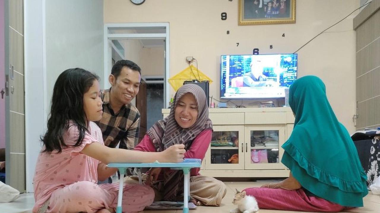 Kunci Sukses Pendampingan Remaja Hadapi Tren Populer: Komunikasi Aman dan Diskusi Terbuka