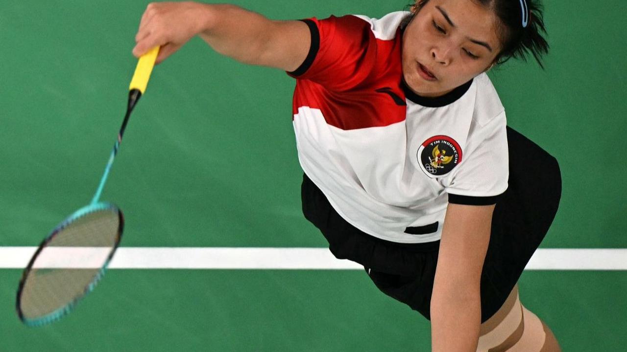 Gregoria Mariska Tunjung, atlet bulutangkis tunggal putri Indonesia, berhasil mengamankan tiket semifinal Olimpiade Paris 2024. Hal itu diraih setelah Jorji, sapaan akrab Gregoria, sukses mengalahkan tunggal putri Thailand&nbsp;Ratchanok Intanon dua set l