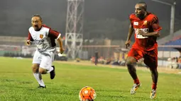 Ortizan Solossa saat memperkuat PSM Makassar (Bola.com/Abdi Satria)