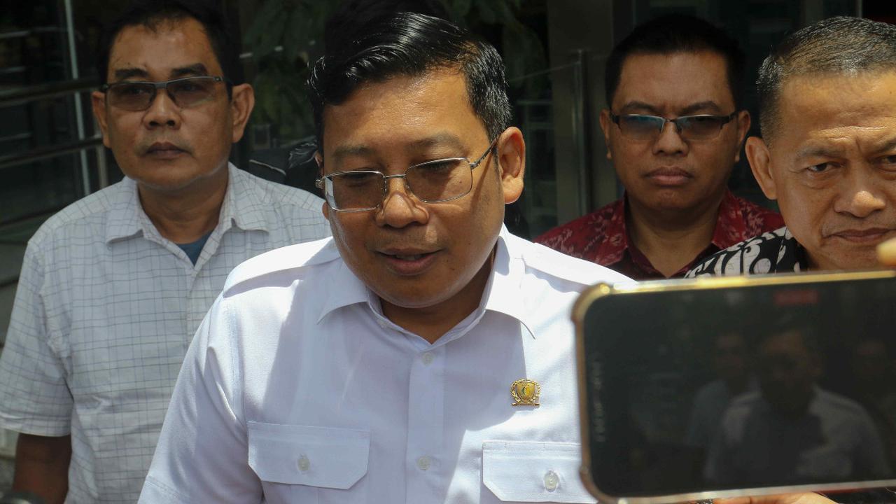 "Dihentikan sementara untuk menghormati Pemilu dan pemutakhiran data.