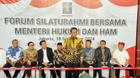 Menkumham Supratman Andi Agtas mengumpulkan sejumlah mantan Menkumham. (Liputan6.com/Nanda Perdana Putra)