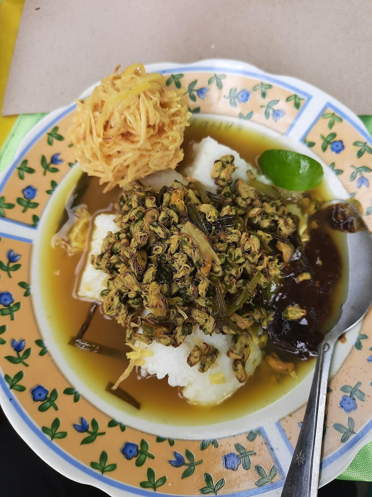 Kupang Lontong