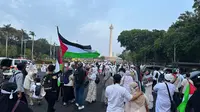 Massa Aksi Bela Palestina di Monas. (Liputan6.com/Nanda Perdana Putra)