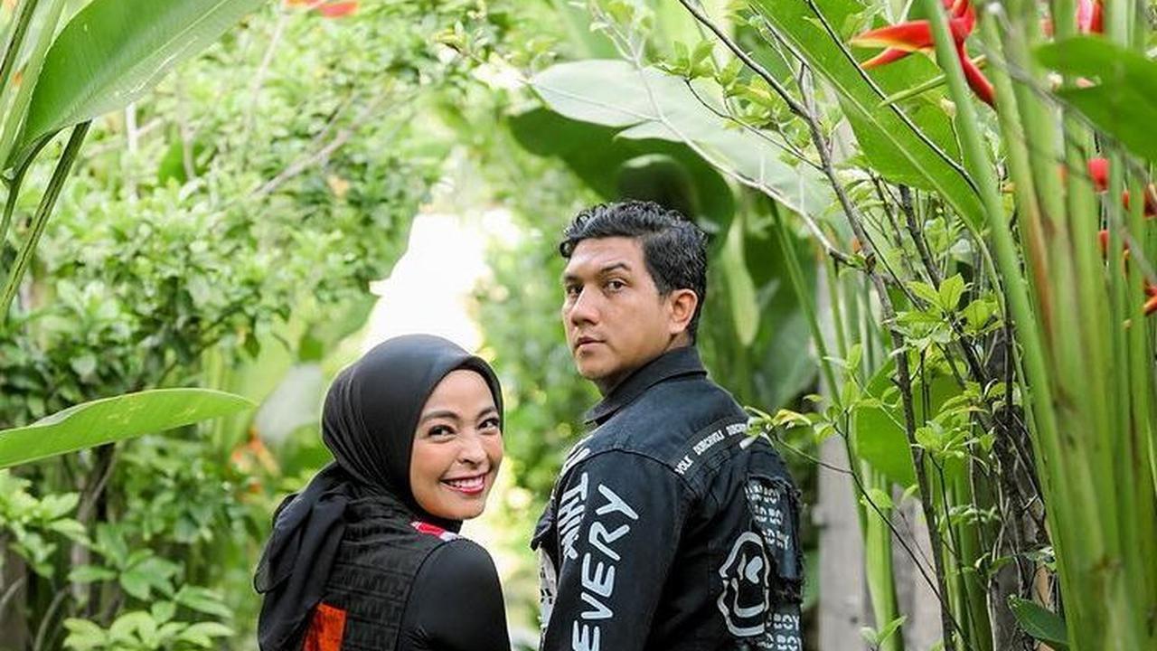 Tantri Kotak juga mengikuti jalan Tukul untuk membangun kos-kosan. Jika Tukul sudah memiliki 200 kamar, antri baru mencoba membangun 8 kamar kos di Jogja dan melengkapi fasilitasnya layaknya kos eksklusif.