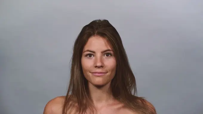 Contek Tata Rias Perempuan Italia dalam 100 Tahun Terakhir