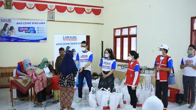 Kegiatan Vaksinasi, Baksos, Dan Edukasi Penanganan Luka Di Desa Ngawen