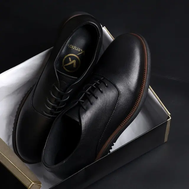 Tampil Profesional Sekaligus Modis dengan Pantofel Ala Sneakers Karya Anak Bangsa