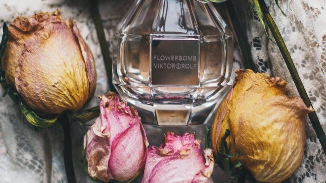 Jadi, mulailah eksperimen parfum alami Anda sendiri dan nikmati keharuman yang berasal dari tumbuhan-tumbuhan indah ini. Seperti yang dikatakan Coco Chanel, "Wangi adalah yang yang mampu mengingatkan pada kenangan yang indah."